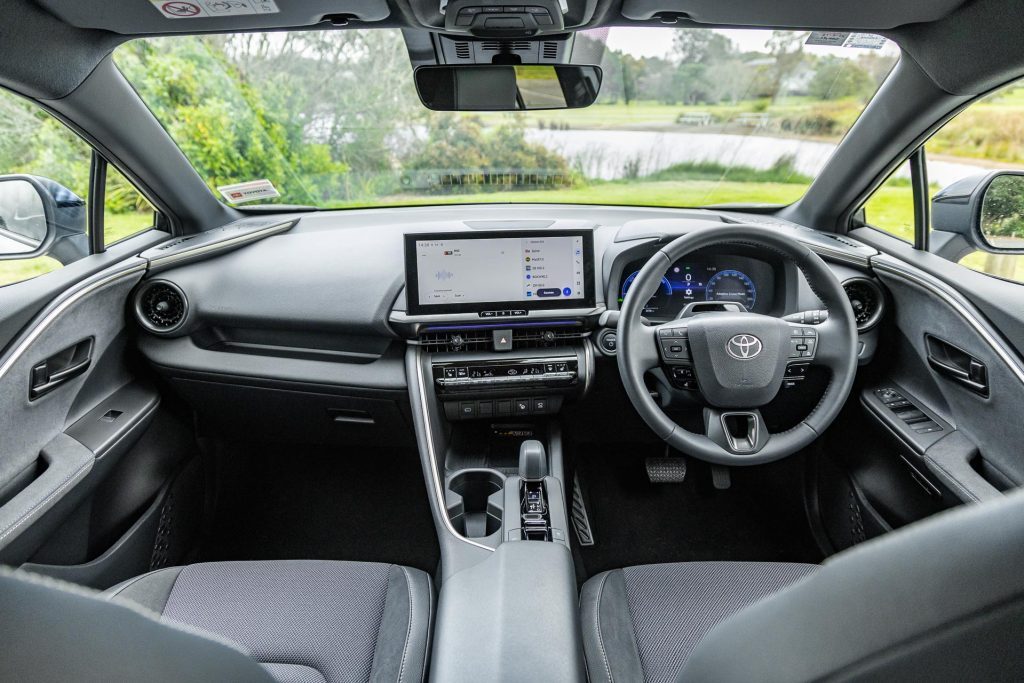 Toyota-C-HR-GXL-Hybrid-wide-interior