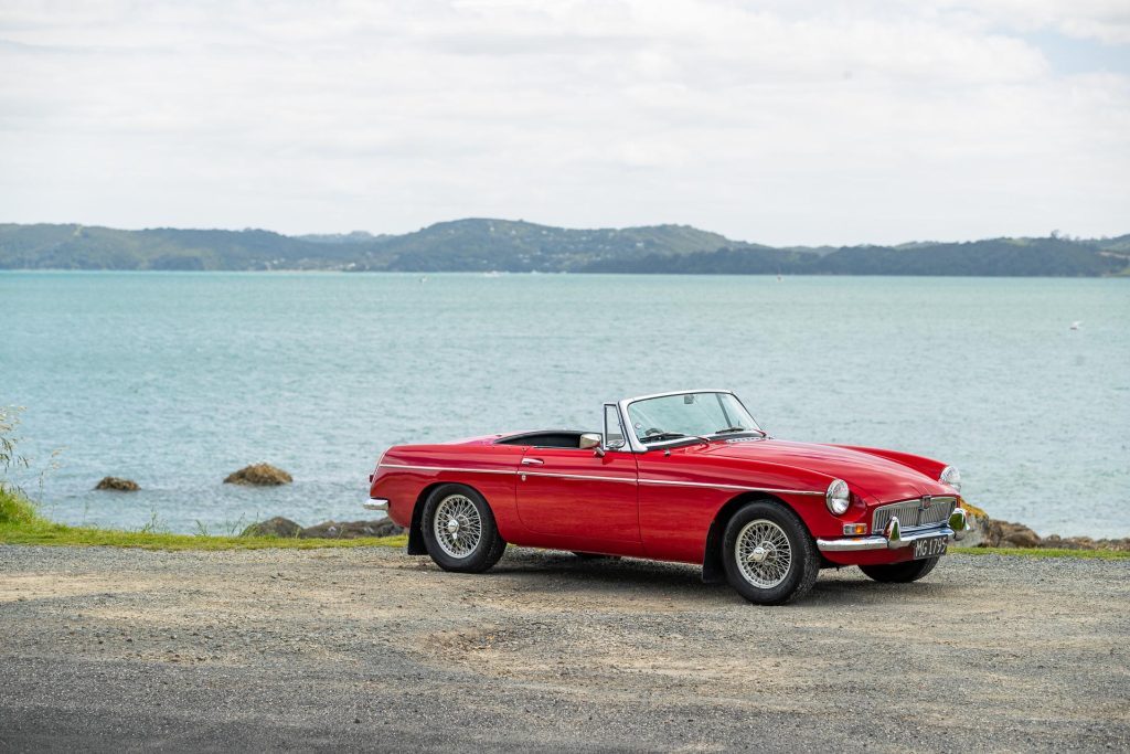 MG MGB Roadster 1965 front quarter static