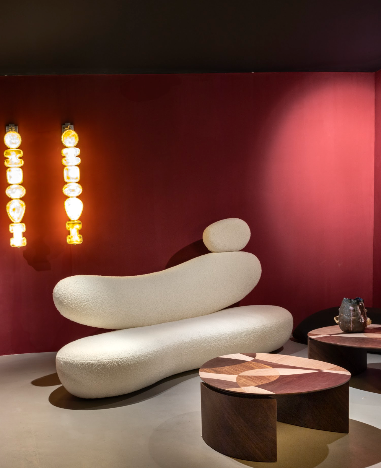 Crown Sofa and ‘Cosmic Butterflies’ table by Gal Gaon Studio at Niluar Gallery – from the Time Traveler exhibition for Milan Design Week.