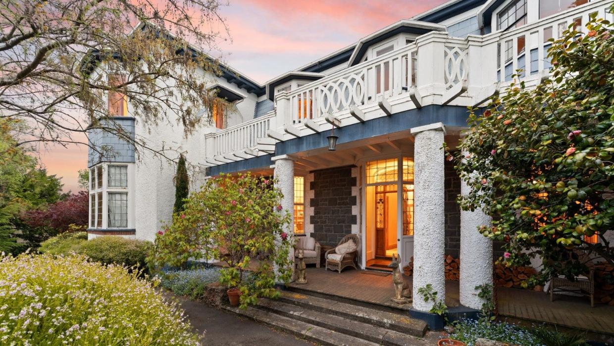 exterior of Broomhill