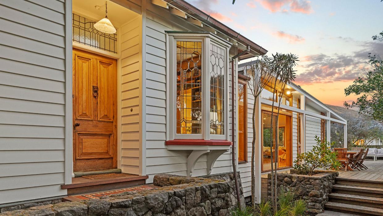 Bought sight unseen on Mum's advice: Saying goodbye to a beloved beachfront home after 33 years