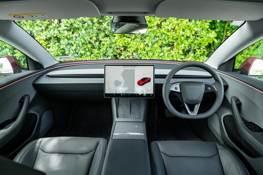 Tesla Model 3 RWD facelift front interior wide view