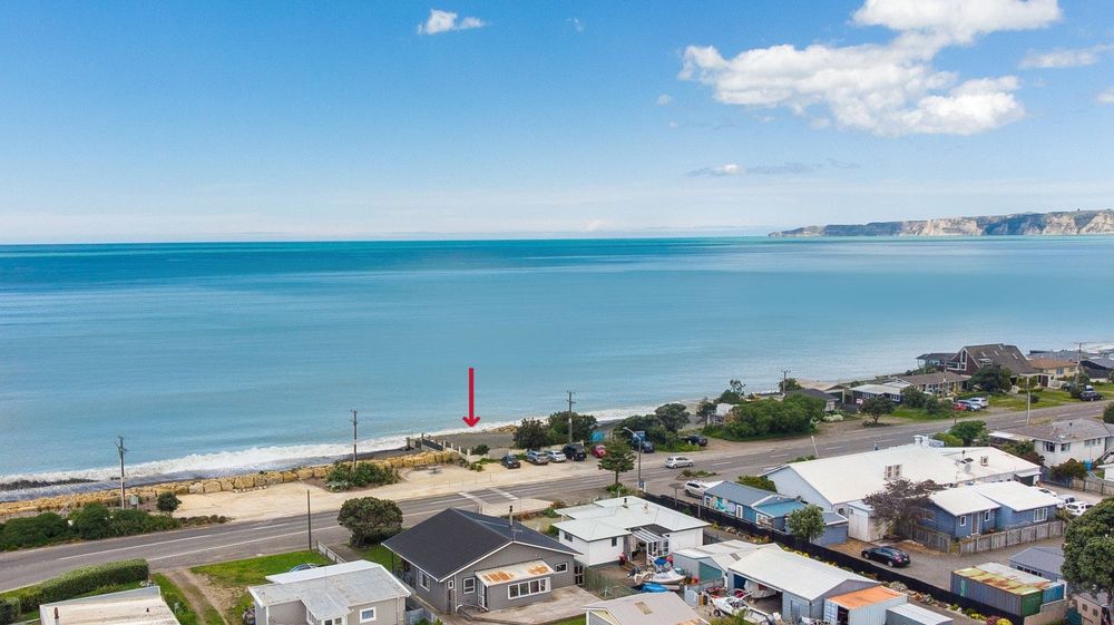 7 Clifton Road, Haumoana