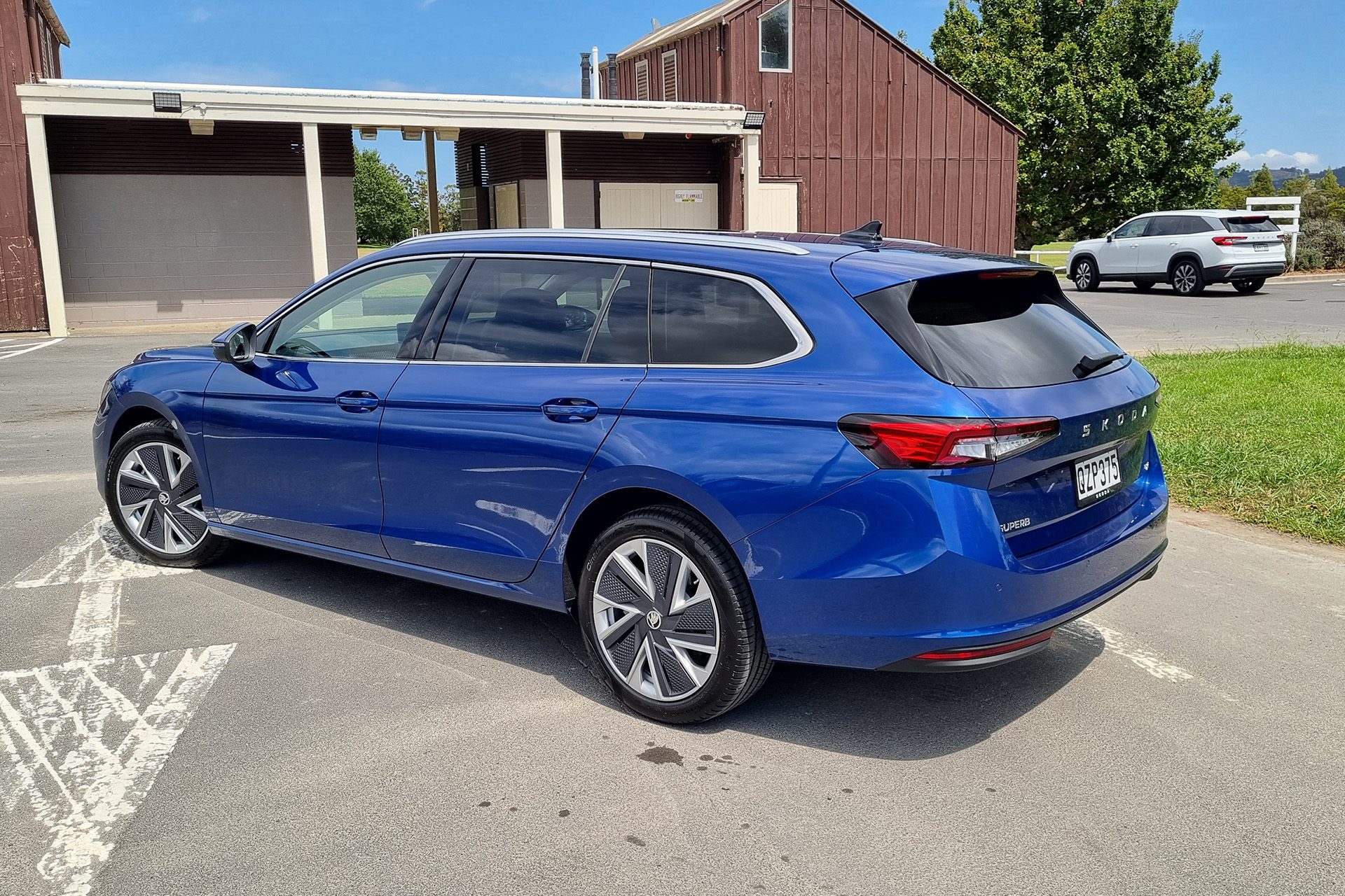 Skoda Superb rear