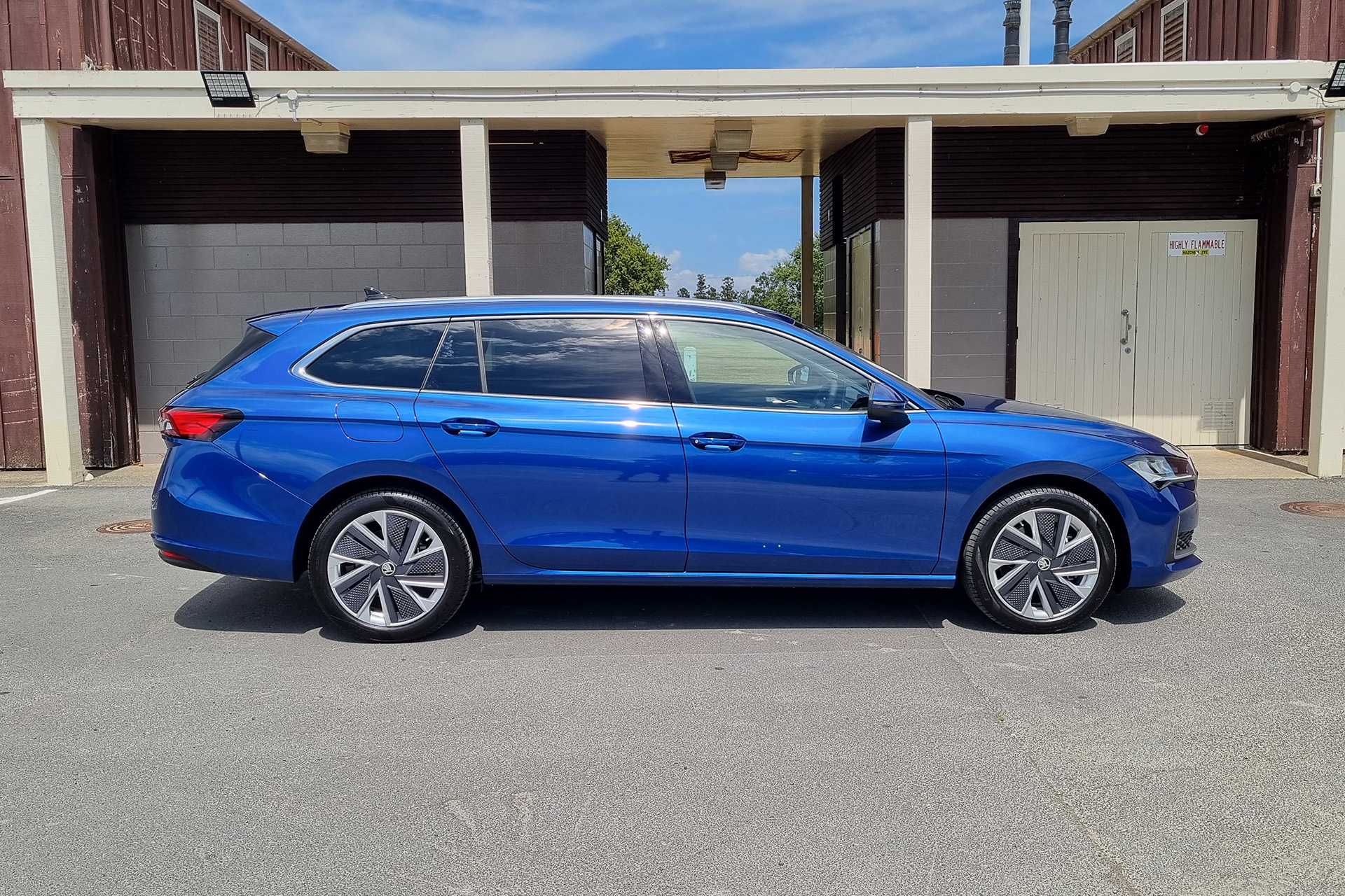 Stationwagon Skoda-Superb