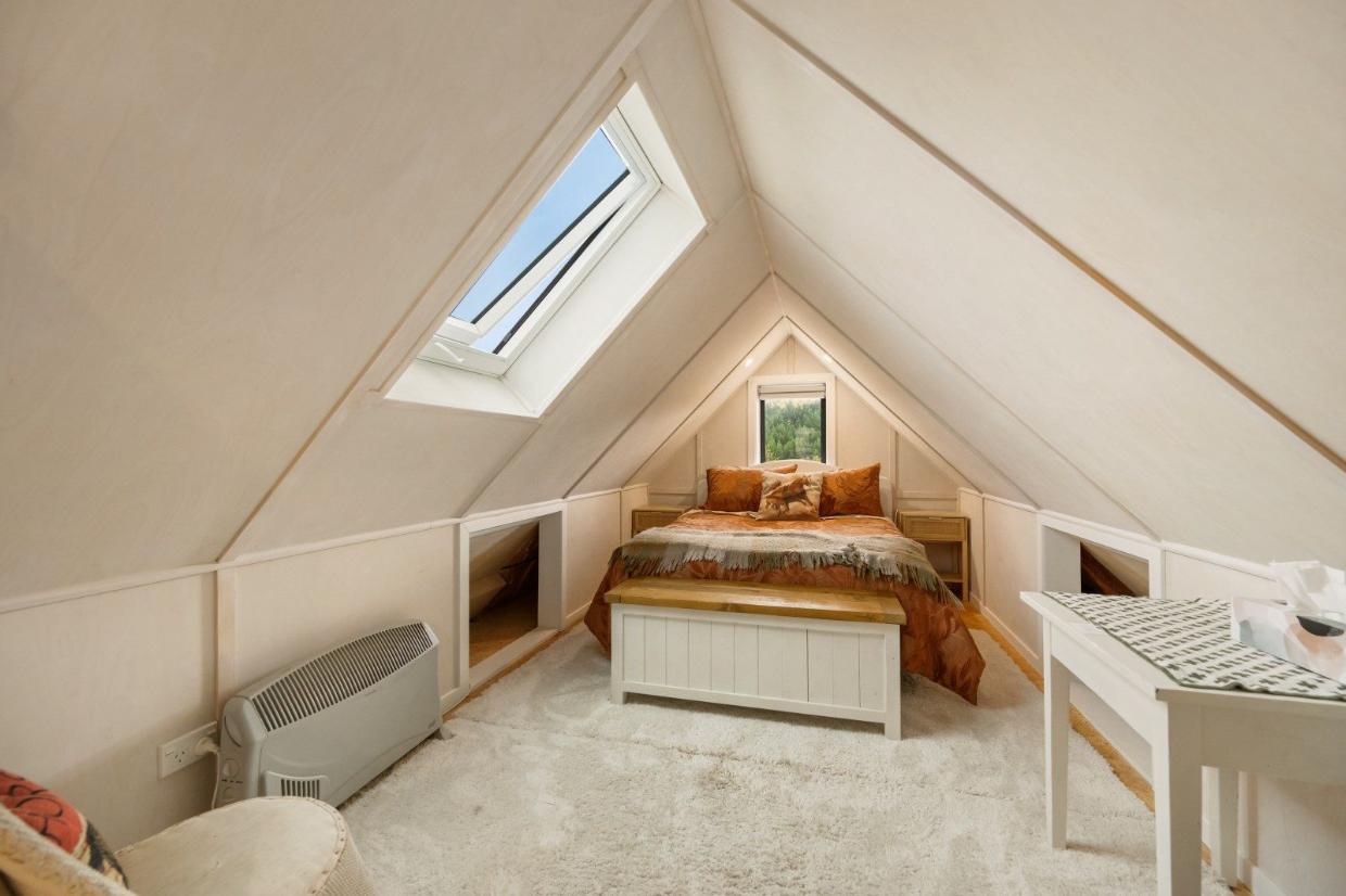 The separate outbuilding has been used as an Airbnb.