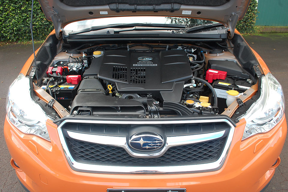 Subaru XV 2013 Engine