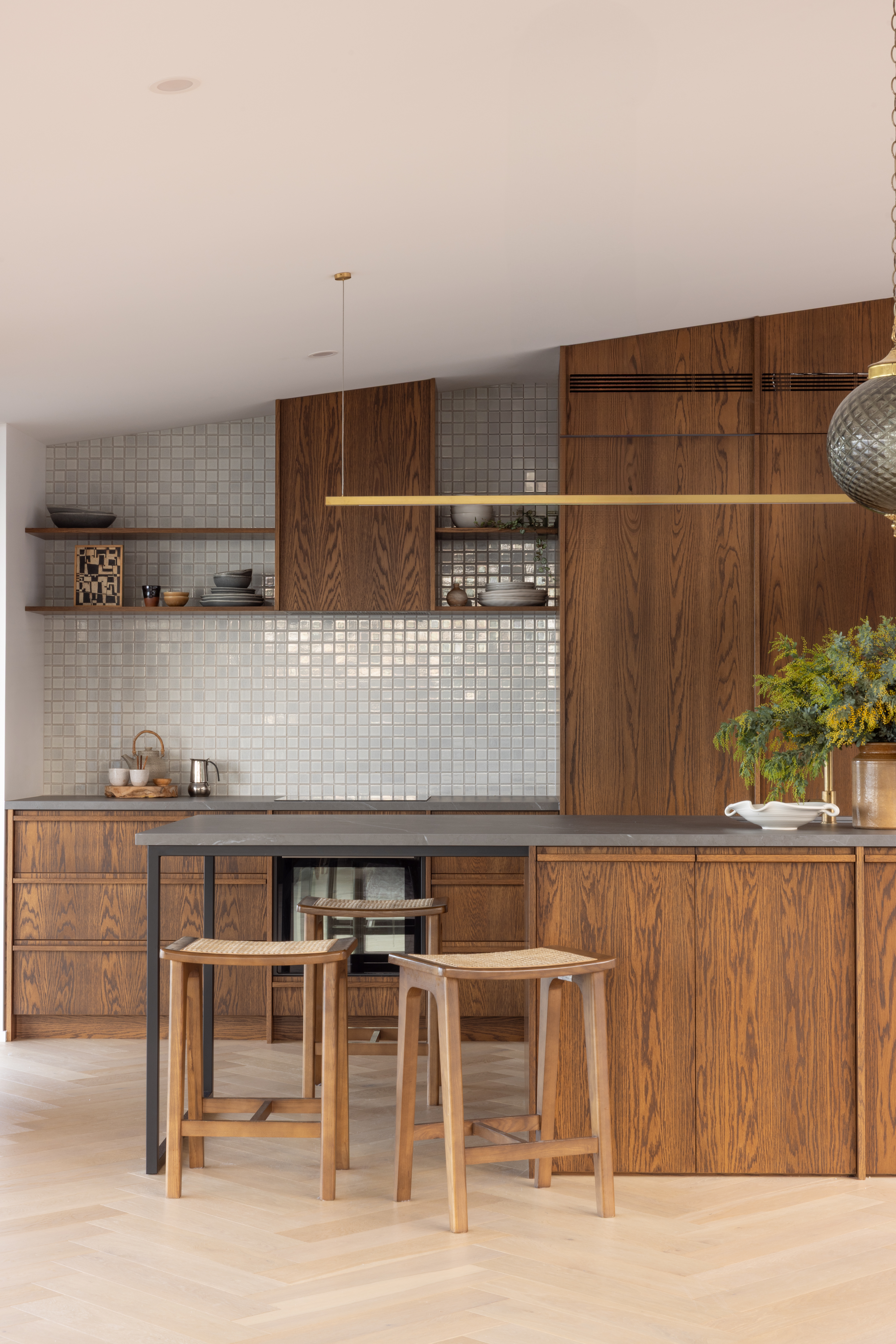 Modern oak kitchen design. 
