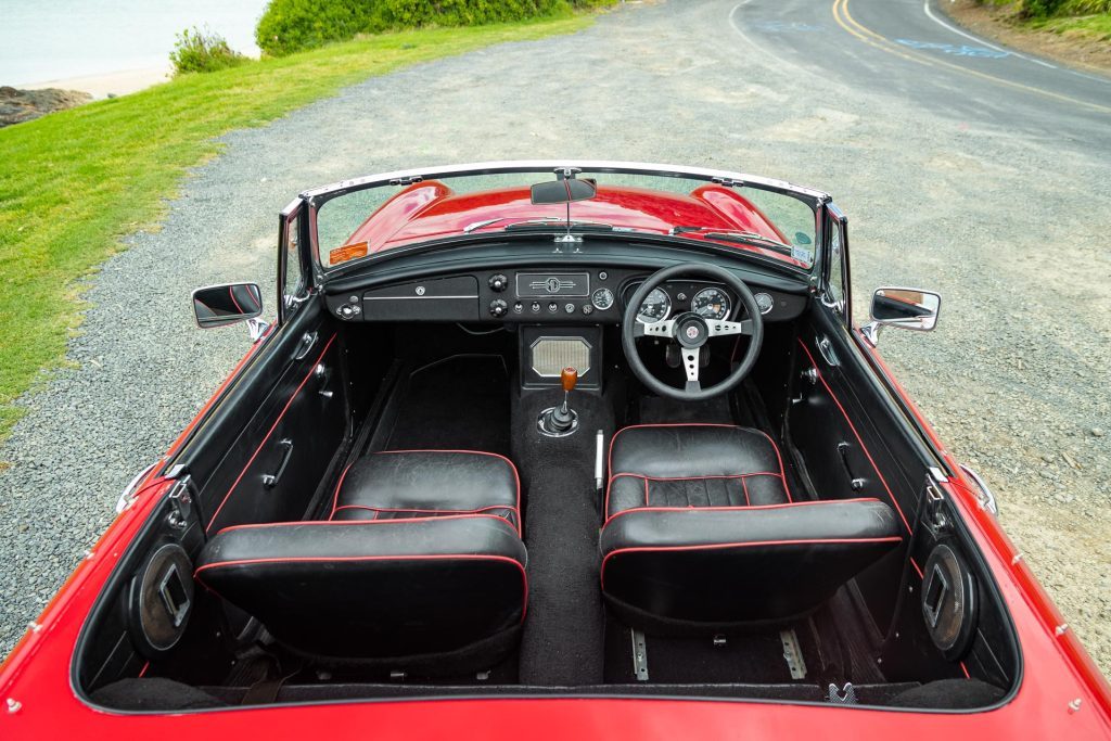 MG MGB Roadster 1965 top down interior 