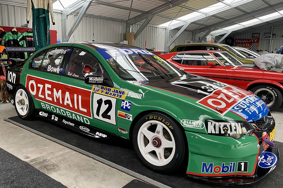Bathurst Podium Finishing Supercar