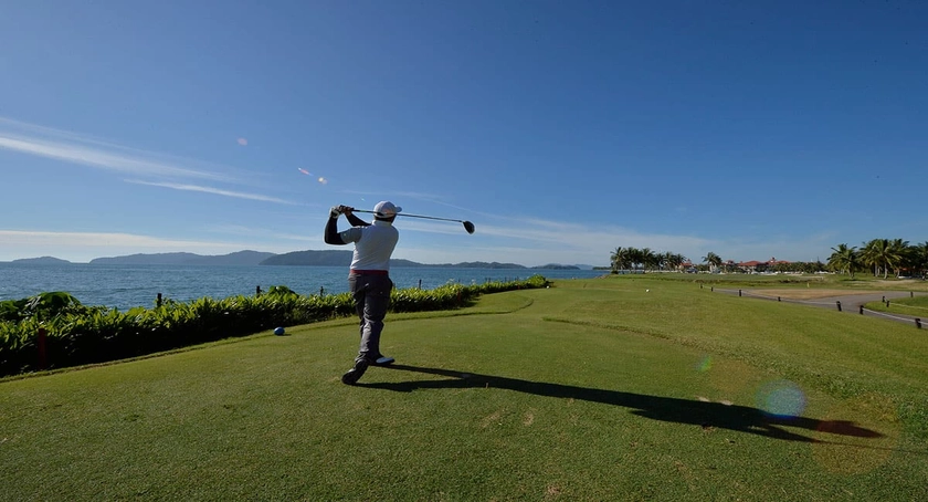 golf_practice_area_image_04.jpg