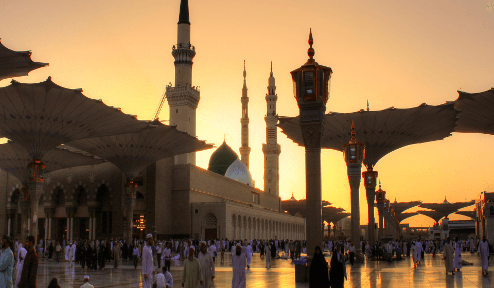 umrah-eksklusif-hero-mobile_480x280.png