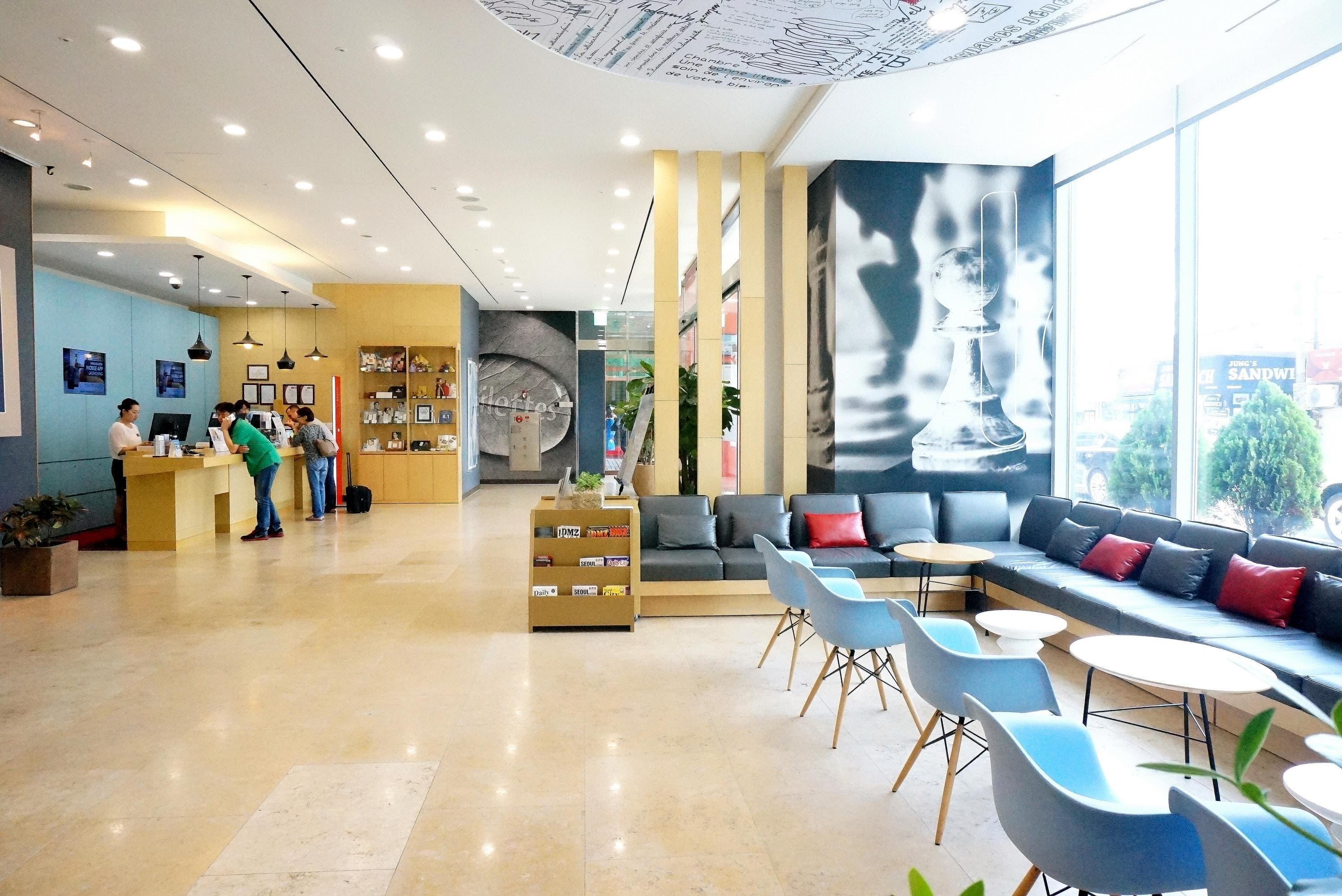 Ibis Ambassador Insadong Hotel 2