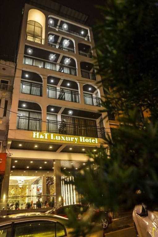 Hotel Building