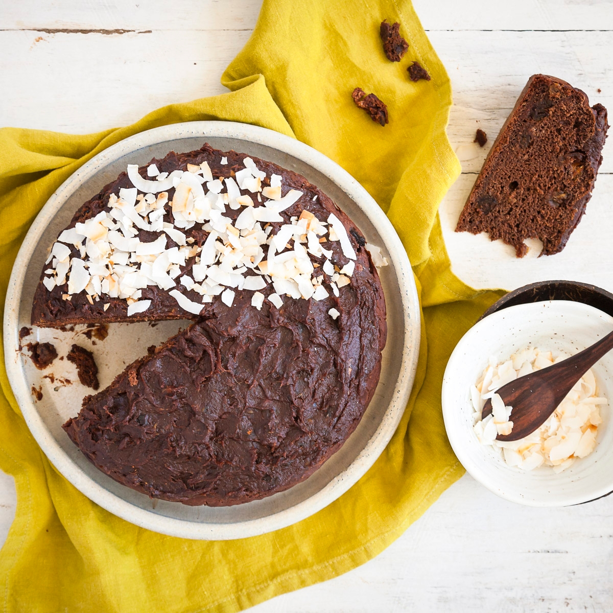 Chocolate Date Cake - So Good New Zealand