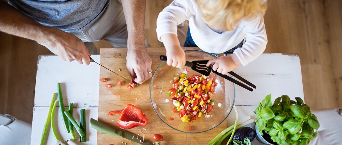 child-kitchen-food-prep-cooking