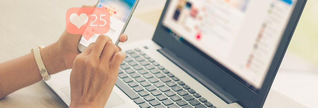 Laptop 1180x500px