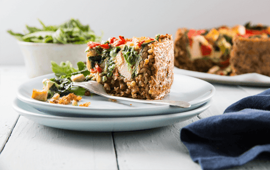 Spinach quiche with brown rice crust