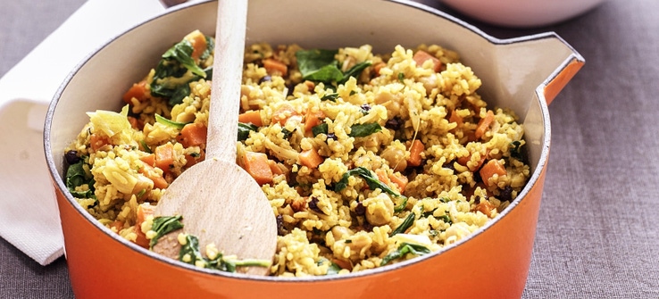 Chickpea pilaf with spinach