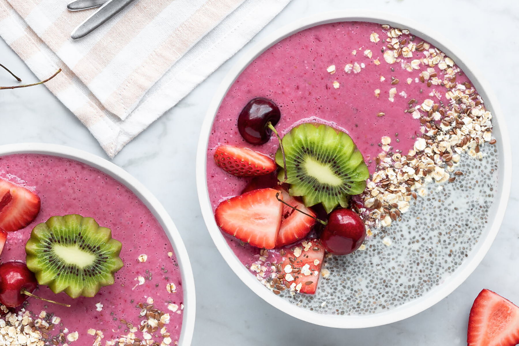 So Good berry fresh smoothie bowl