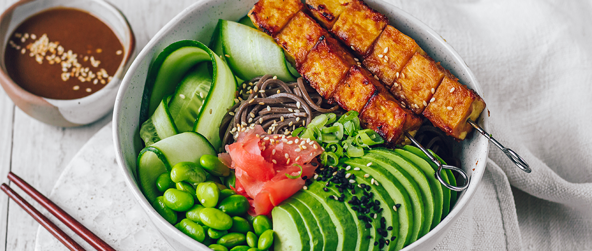 Sesame soba with miso tofu skewers