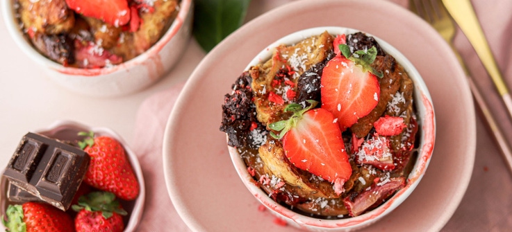 Choc-berry baked french toast
