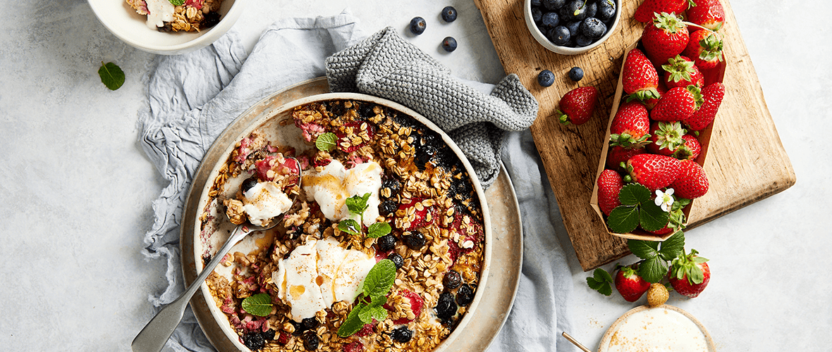 oatmeal, berry, baked