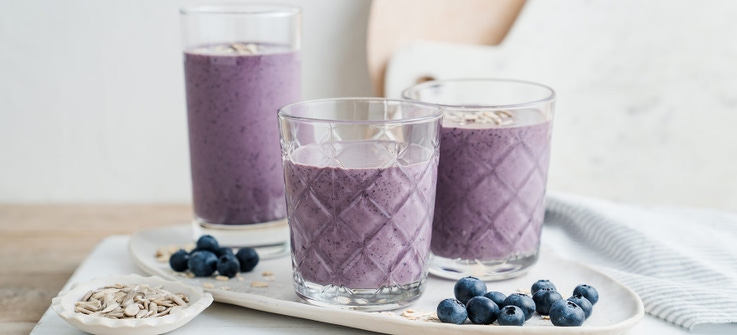 Blueberry, cinnamon & oat smoothie