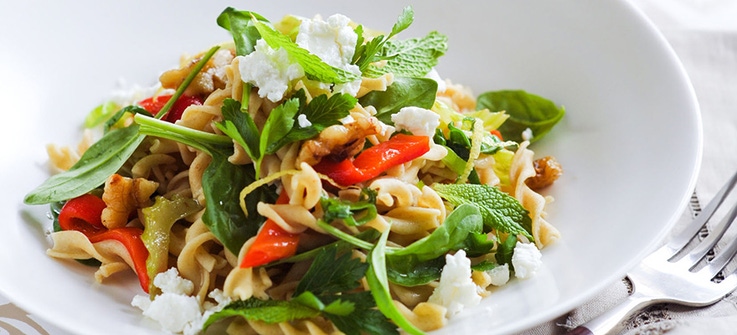 Spinach and feta pasta salad