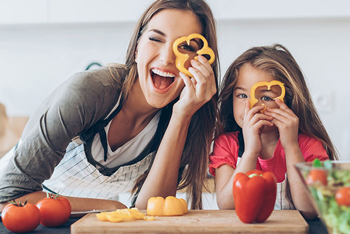 healthy-eating-family-square.jpg