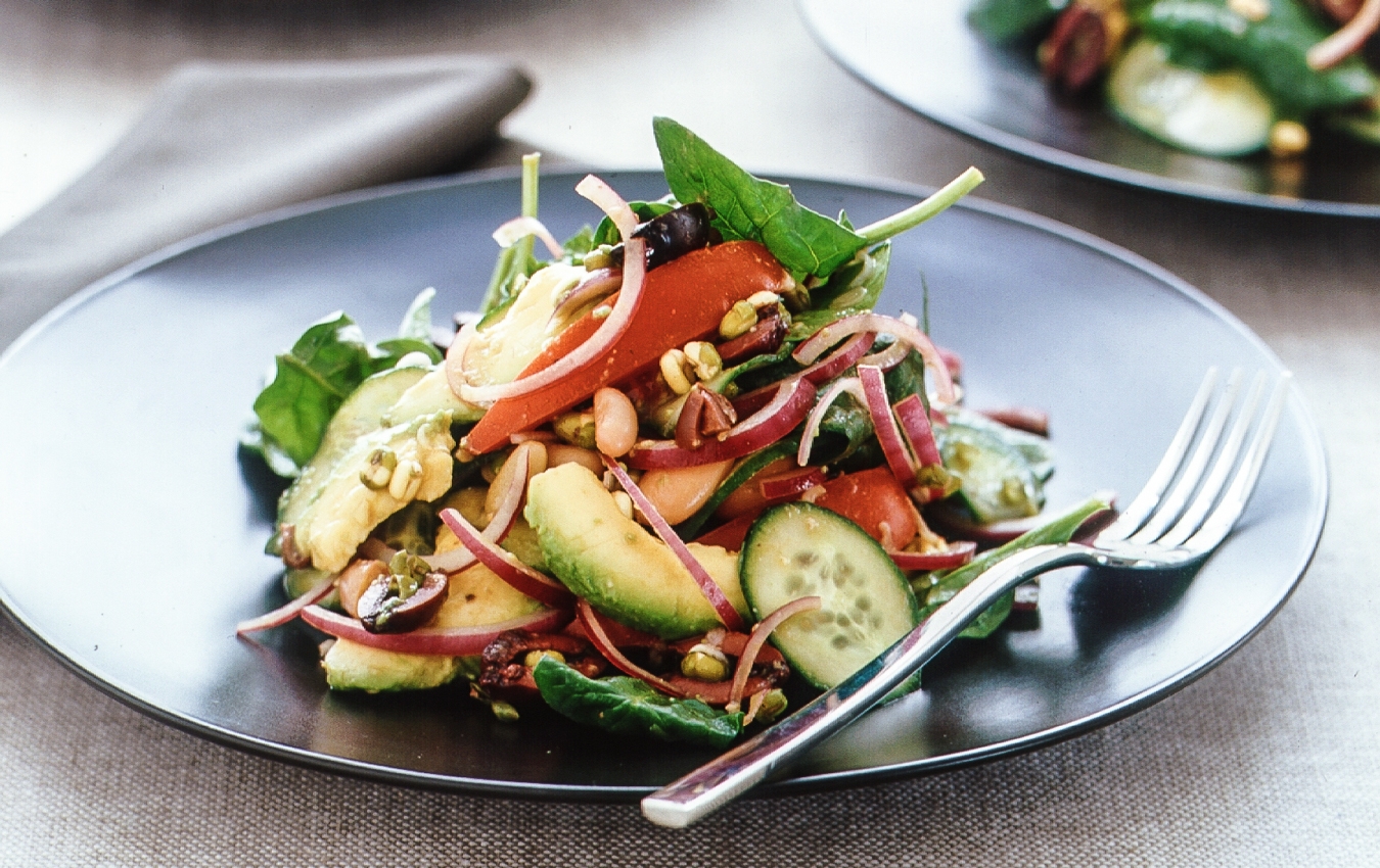 Mediterranean bean salad