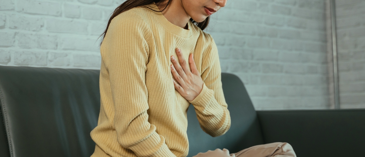 Probiotics-Can-Reduce-Symptoms-of-Reflux1240x562.jpg