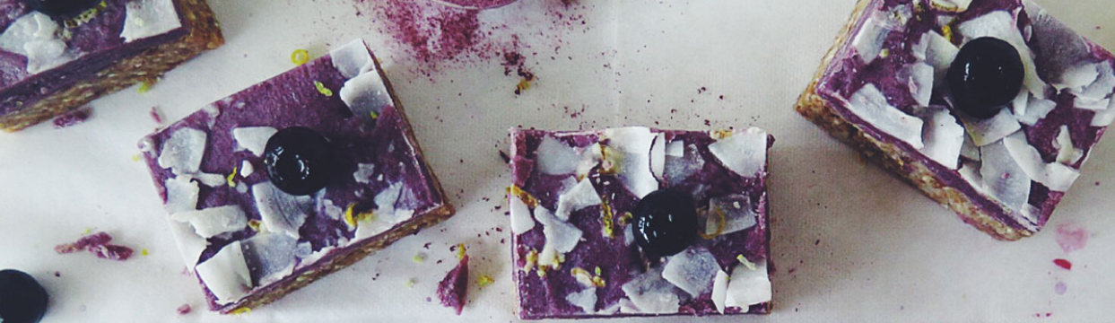 Guilt-Free Lemon and Berry Slice Recipe | Blackmores
