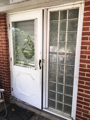 before image of parma home with new fiberglass entry door