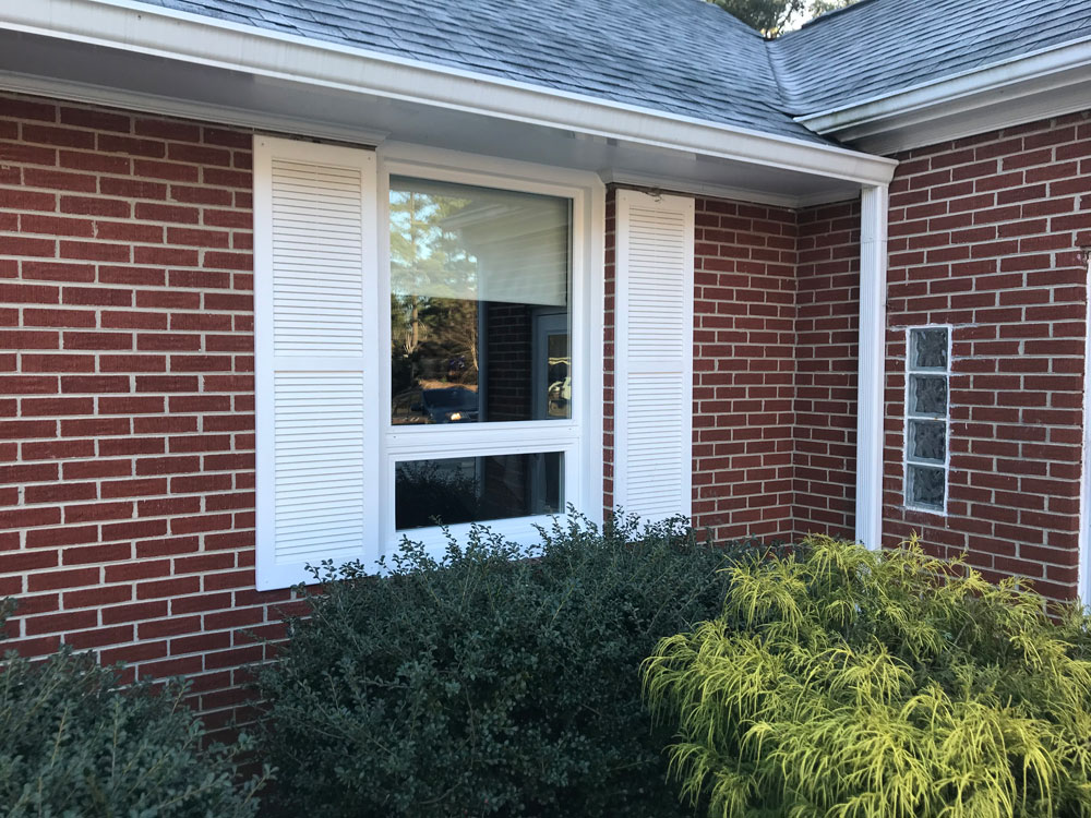 New vinyl casement windows on Smithfield, VA, home