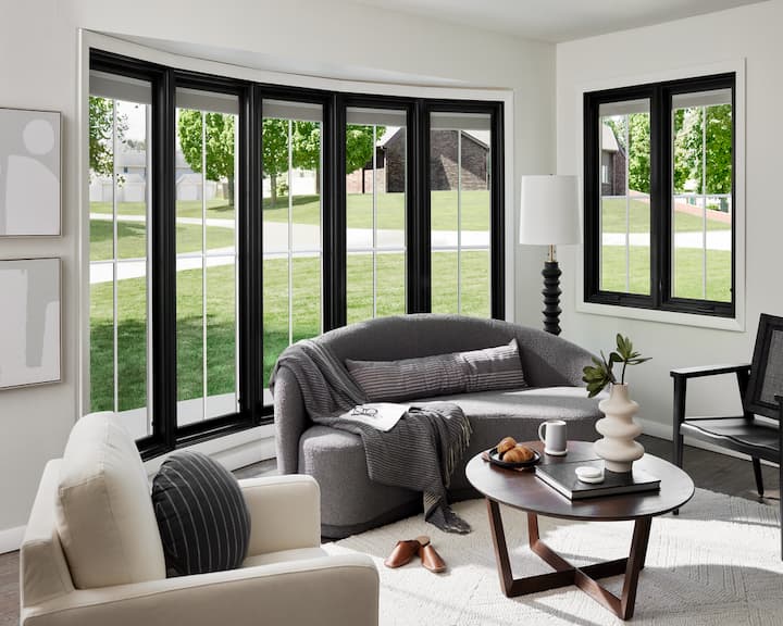 black bay windows with blinds 