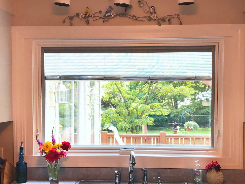 lifestyle awning window with blinds between the glass