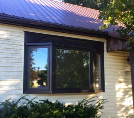 Exterior view of aluminum clad wood bay window