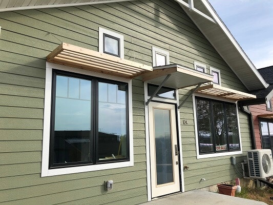 cohousing community in iowa city with fiberglass casement windows