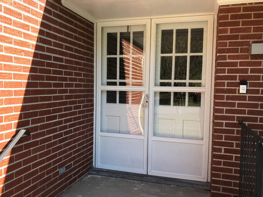 30-year-old double entry door system on Smithfield home