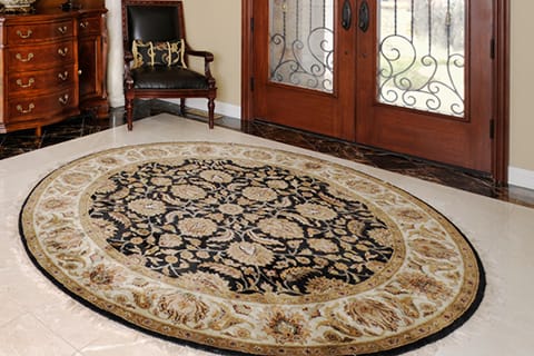 Best type of rug for front door - shape