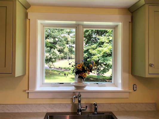 Pella Lifestyle Series Casement Wood Window - Harrisburg
