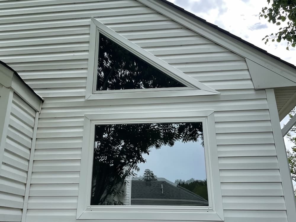 Exterior shot of windows on Virginia Beach home