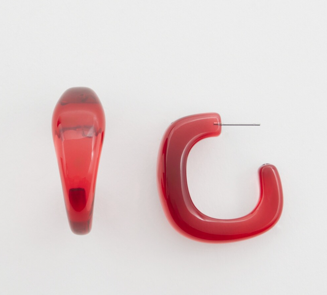 No_Droop™_Red_Lucite_Square_Hoops.png