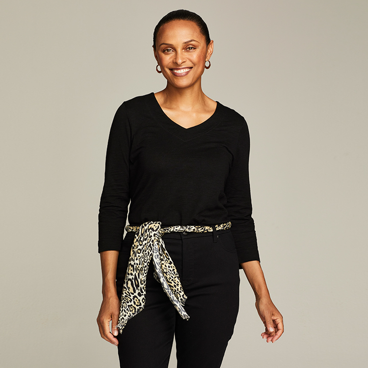 Chico's scarf can be twisted into a belt shape and tied around the waist