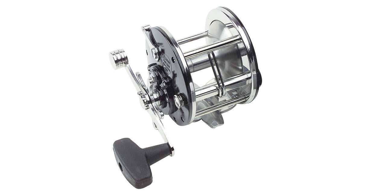 B 'n' M Buck's Best Ultra-Lite Crappie Fly Reel on display