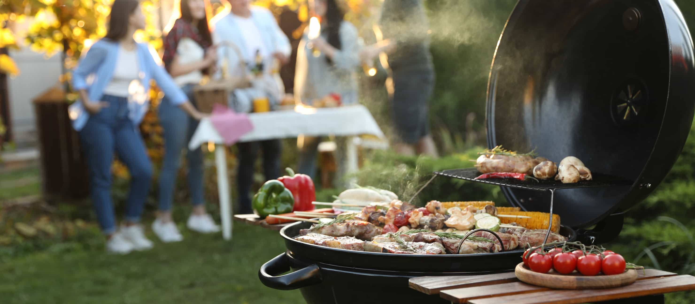 Gas Vs. Charcoal Grills Discover the Differences Academy