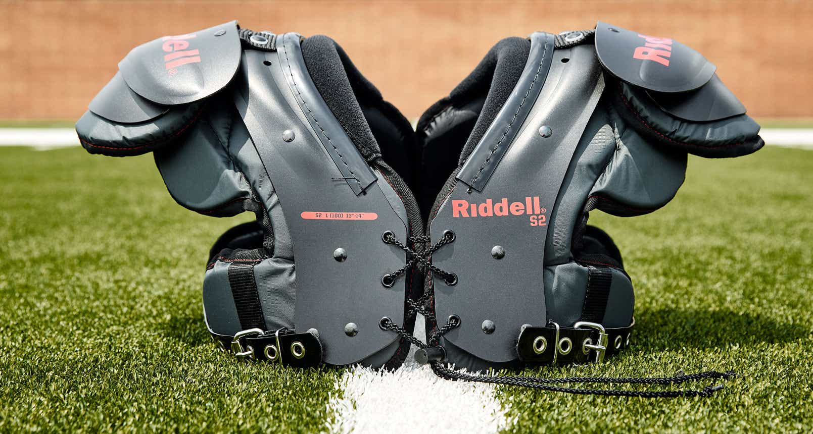Football Shoulder Pads Sizing Guide and More | Academy