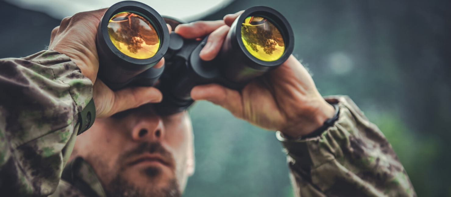 How to Choose Binoculars for Bird Watchers, Hunters, Boaters, and More