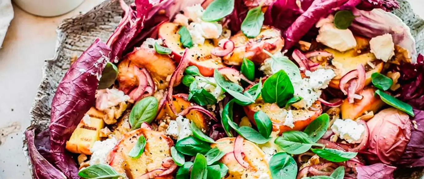 Grilled peach salad with goat’s cheese